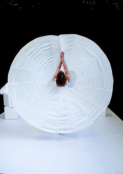 Particule - Compagnie Sac de Noeuds