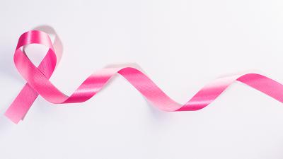 Octobre Rose à la bibliothèque - ruban rose représentant la lutte contre le cancer du sein