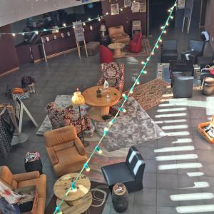 La Forge - Le Zinc décoré pour un spectacle