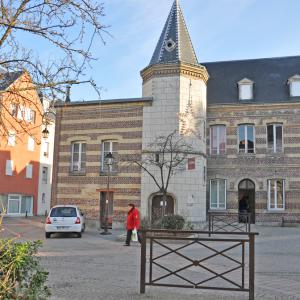 La Bibliothèque Elsa Triolet