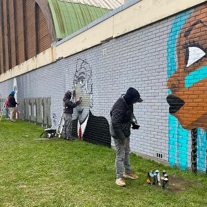 Roller Derby - fresque par les graffeurs de Serial Colorz en hommage à la BD Zombilénium - complexe sportif M. Thorez
