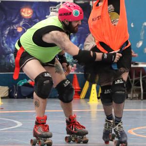 Match de Roller Derby arrangé selon les règles de la BD Zombillénium d'Arthur de Pins - complexe sportif M. Thorez