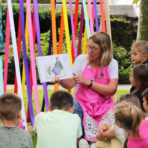Animations été - Le tablier à histoires par la bibliothèque Elsa Triolet