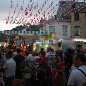 Un été au parc - Festivités du 13 juillet - Bal populaire avec Kitch Orkestra