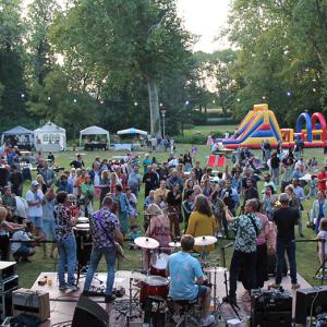 Un été au parc - Soirée d'ouverture - Concert du groupe Toobab