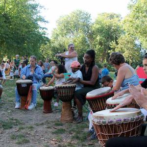 Un été au parc - Danse et percussions africaines avec l'ASHB
