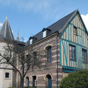 Bibliothèque Elsa Triolet