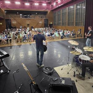 Un été au parc 2023 - Ciné Toiles avec en 1ere partie le groupe Tambour Battant
