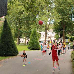 Un été au parc 2023 - Initiation basket