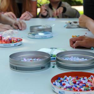 Un été au parc 2023 - Atelier créatif avec les agents de la bibliothèque