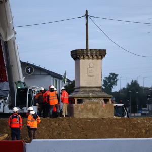 La statue de Jehan de Grouchy a quitté la Brèque